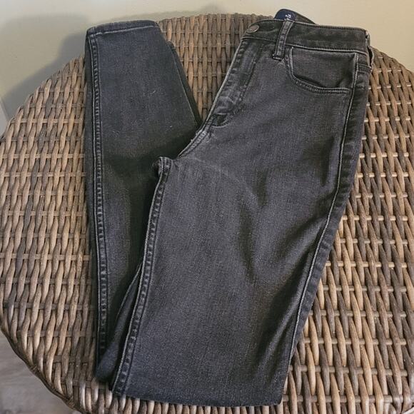 HOLLISTER Womens Ultra High Rise Super Skinny Jeans Black Sz 1L Long 30" Inseam - Picture 1 of 10